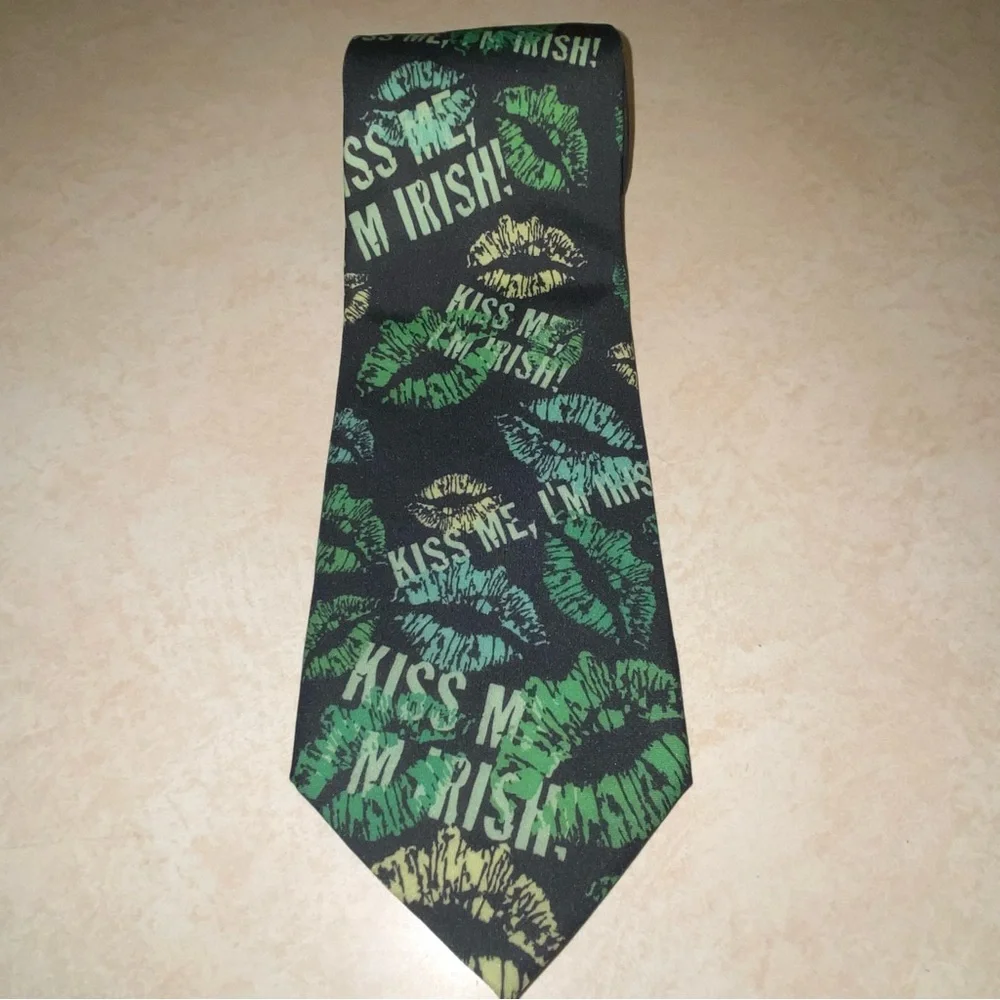 Ralph Marlin Mens Tie Kiss Me I’m Irish  St. Patrick's Day Vintage 90s USA Made
